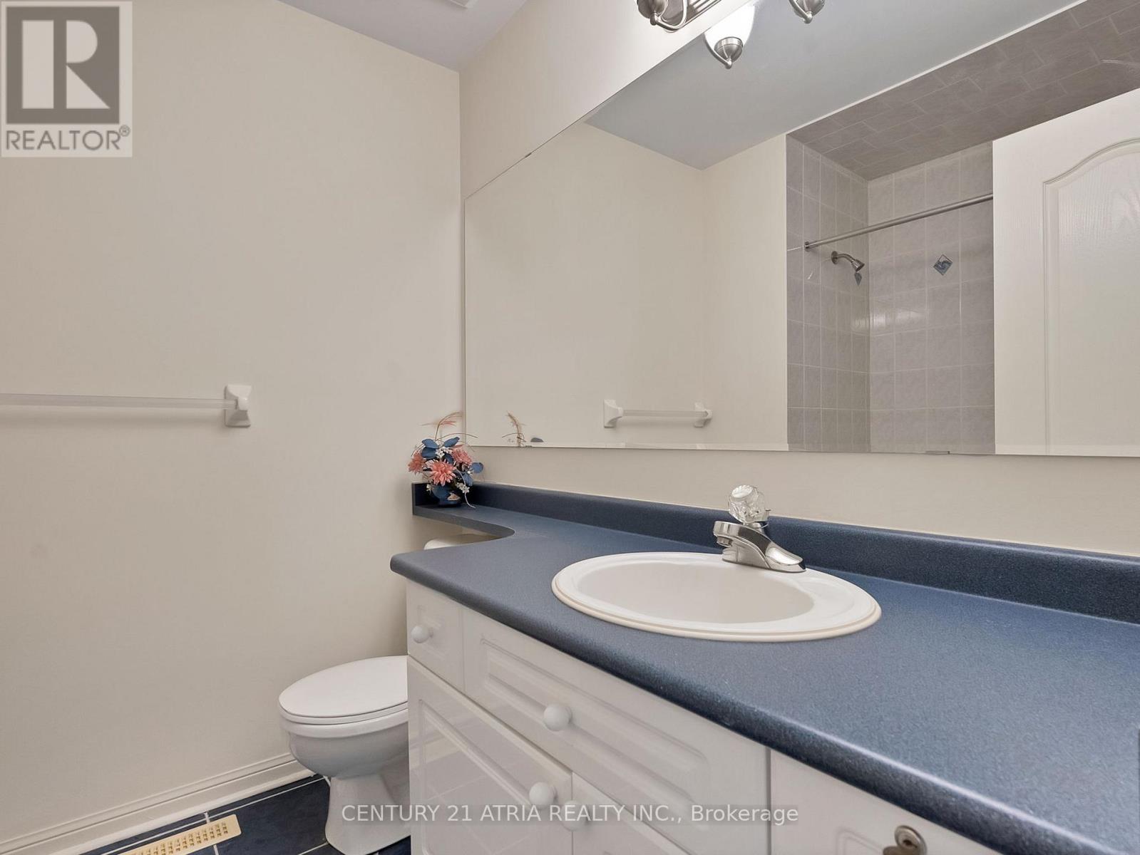 39 Saxony Drive, Markham, Ontario  L6C 2G6 - Photo 23 - N13153522