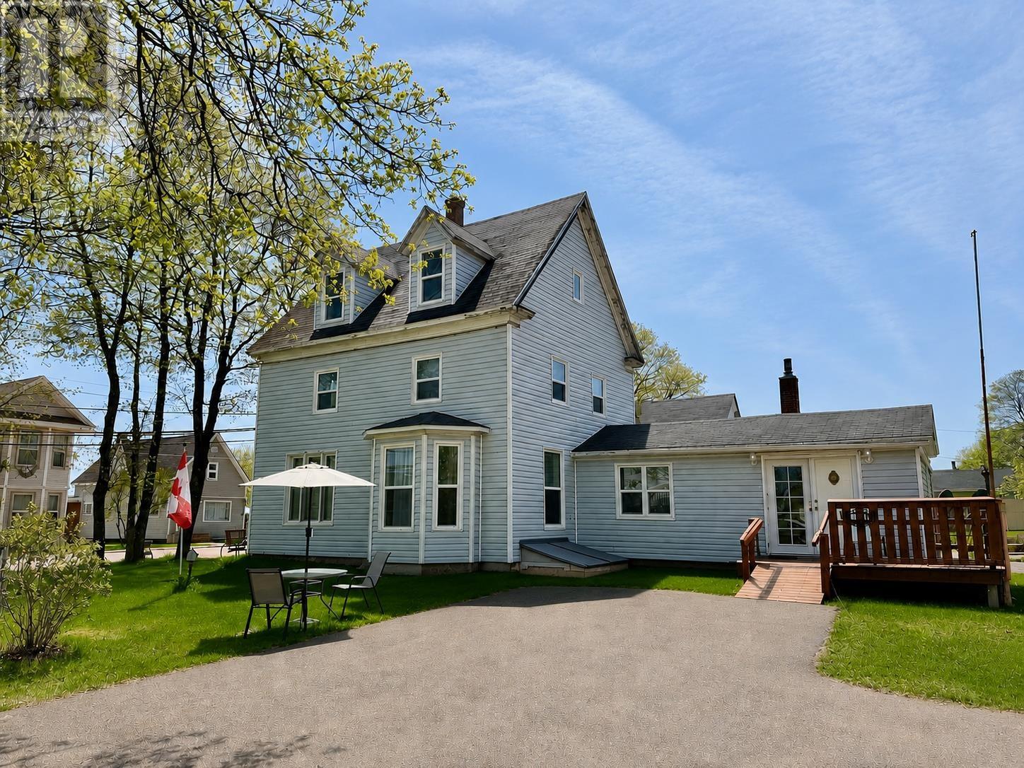 220 Main Street, Tignish, Prince Edward Island  C0B 2B0 - Photo 40 - 202611612