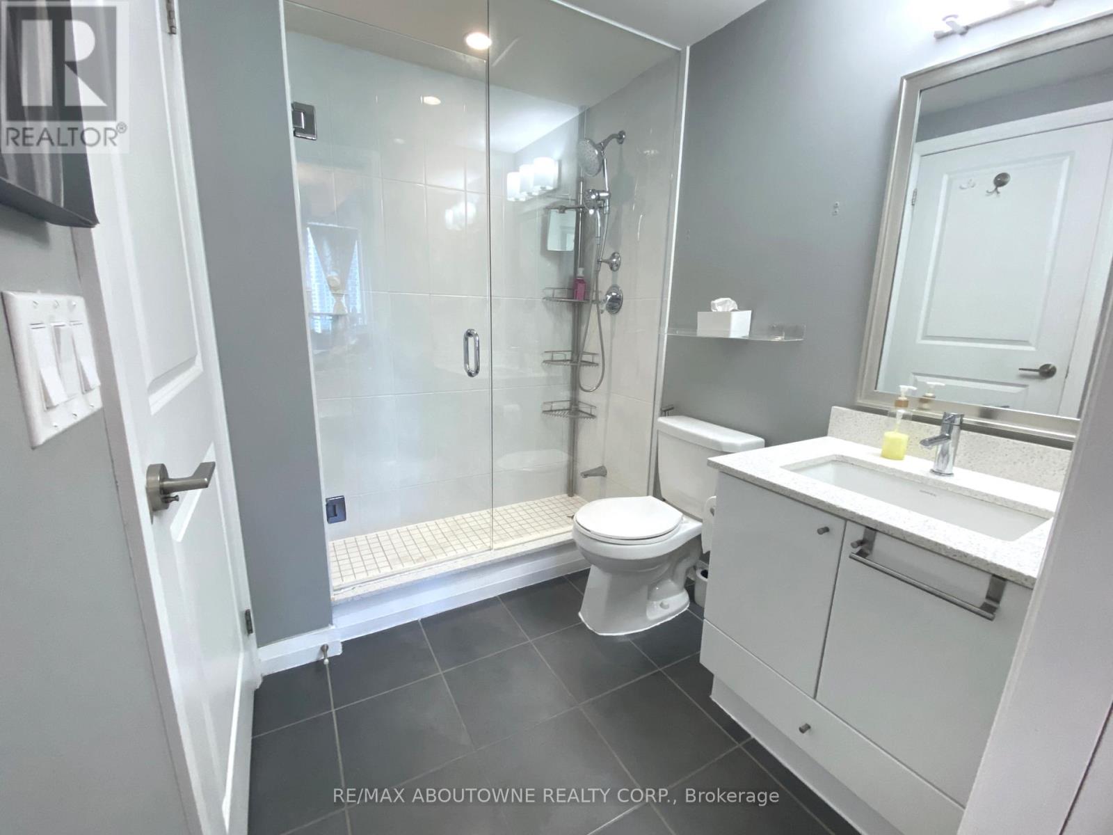 1503 - 75 Eglinton Avenue W, Mississauga, Ontario  L5R 0E5 - Photo 14 - W13153474