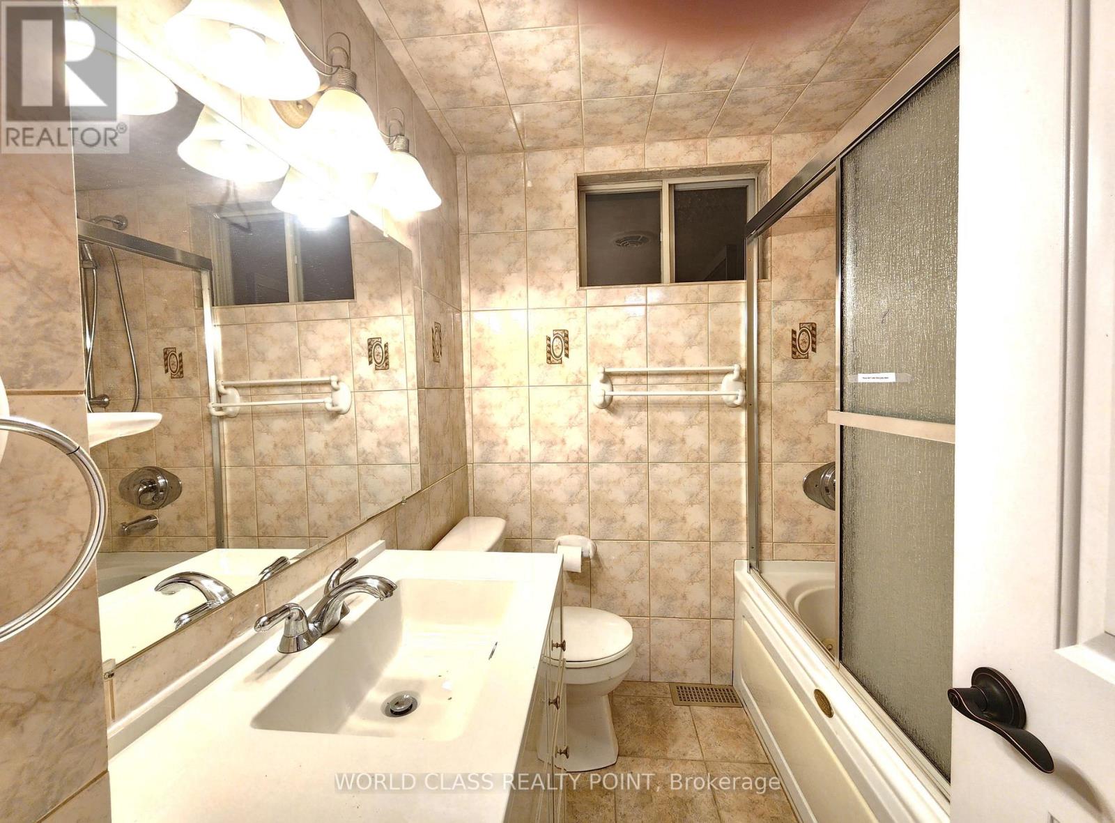 7 Cliff Street, Toronto, Ontario  M6N 4L5 - Photo 17 - W13153476