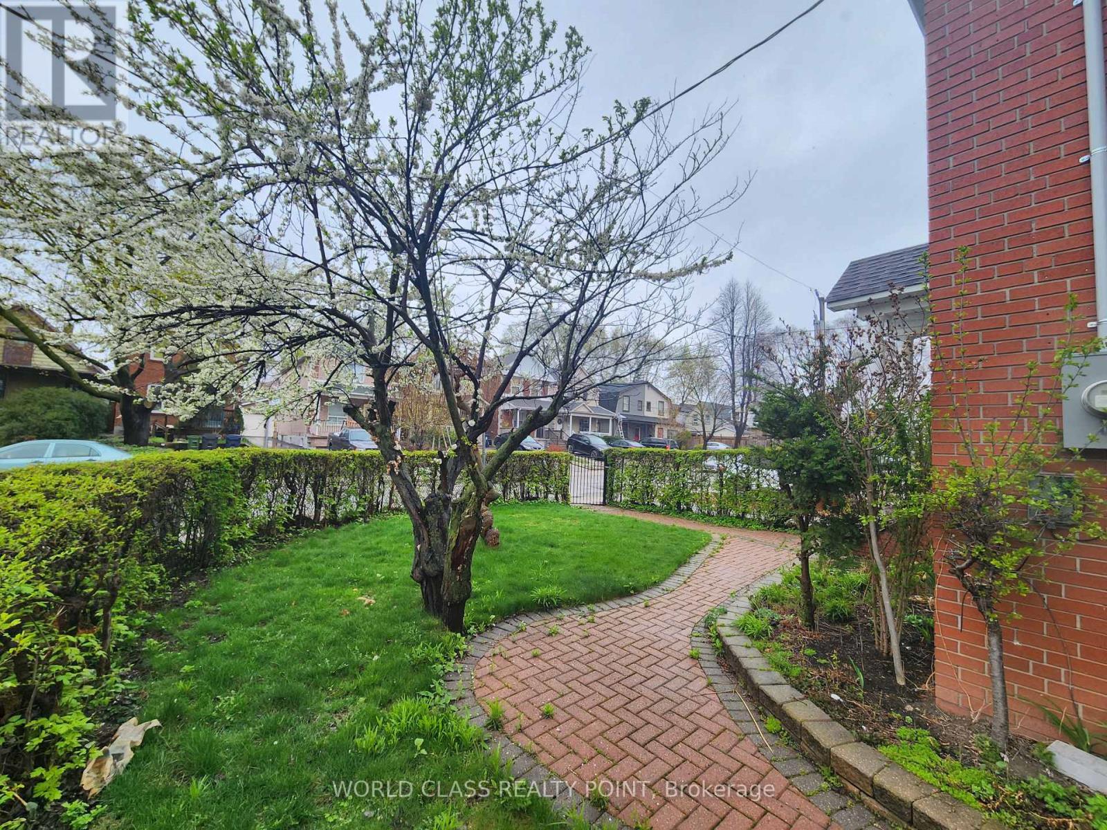 7 Cliff Street, Toronto, Ontario  M6N 4L5 - Photo 2 - W13153476