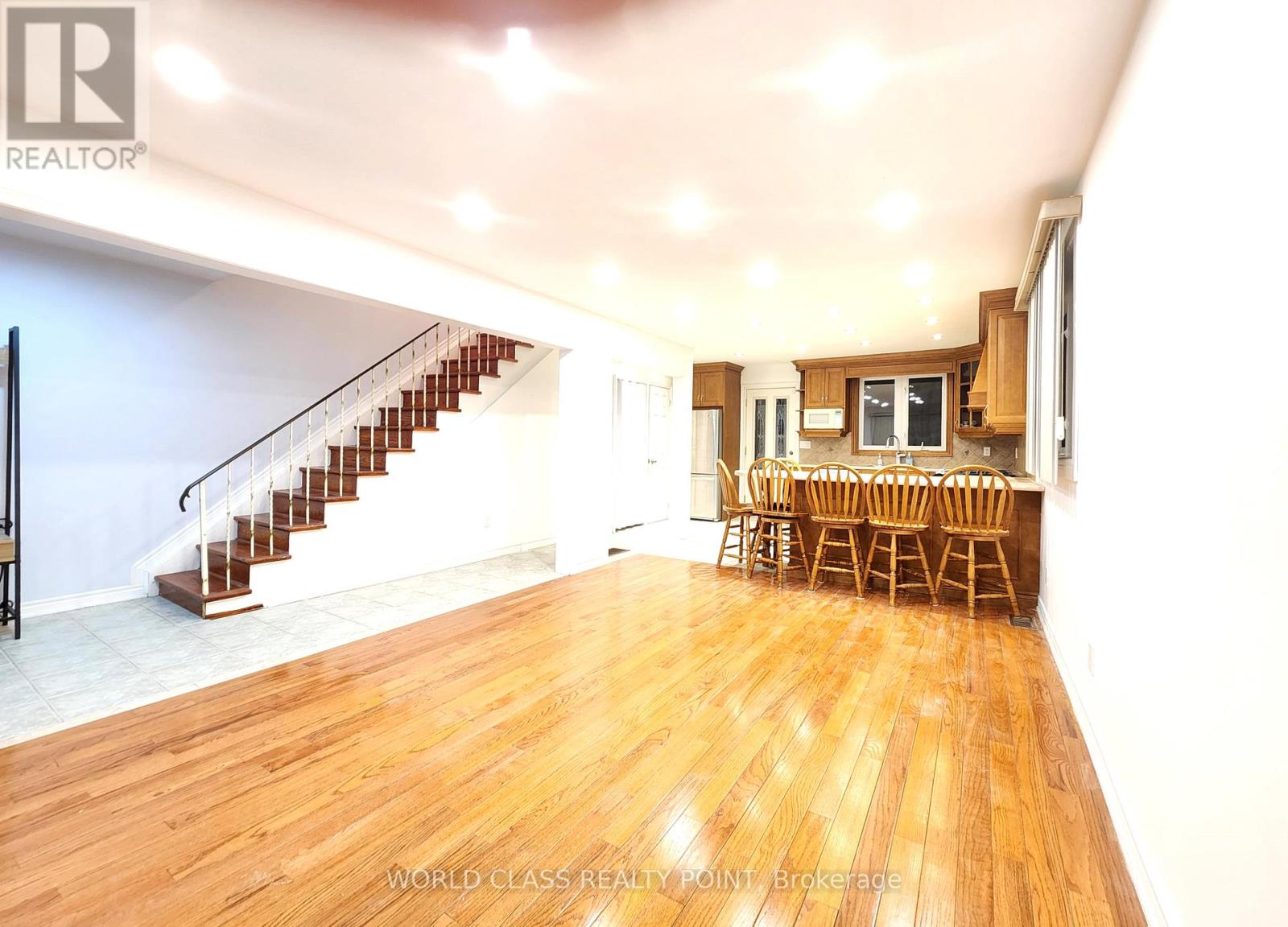 7 Cliff Street, Toronto, Ontario  M6N 4L5 - Photo 5 - W13153476