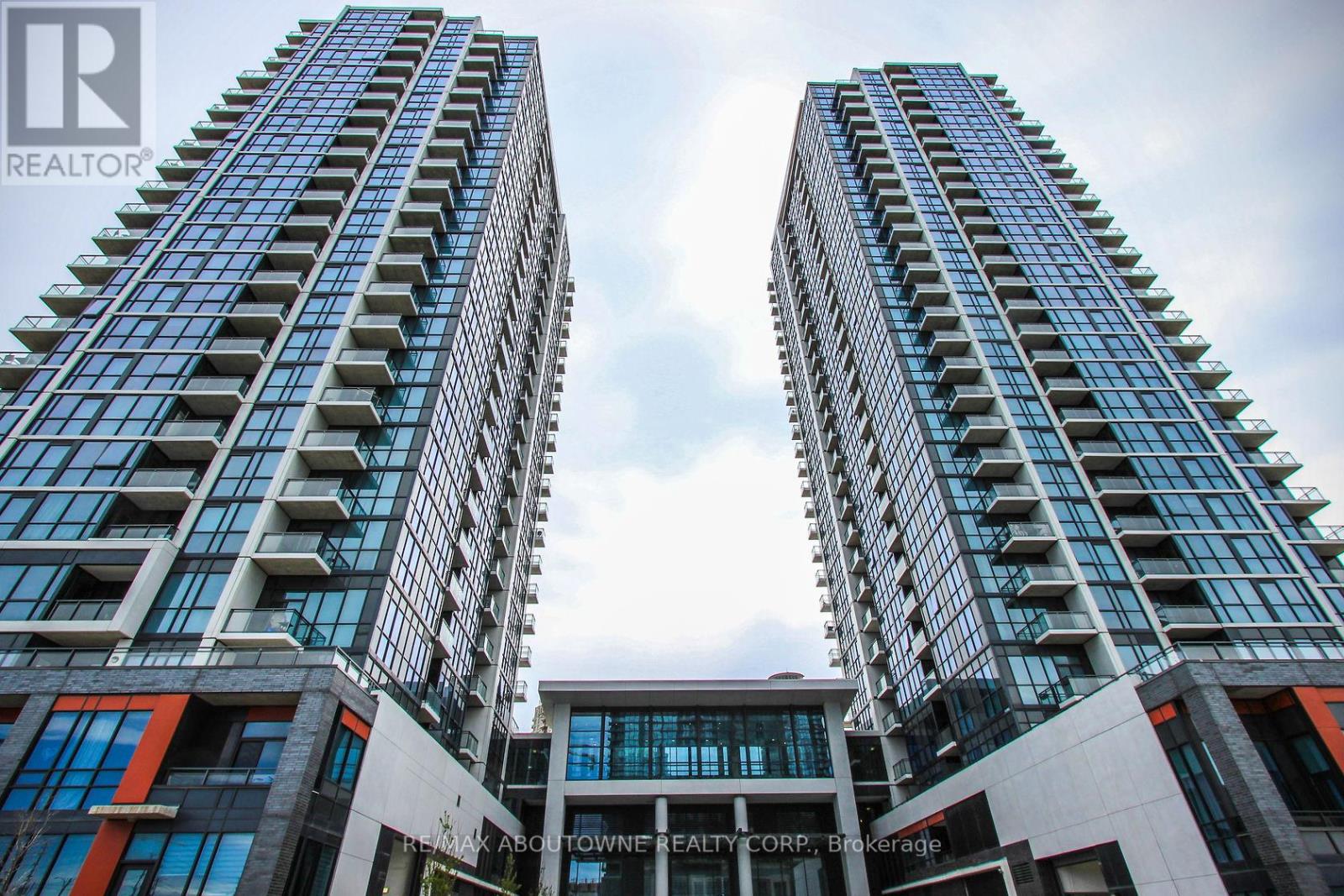 1503 - 75 Eglinton Avenue W, Mississauga, Ontario  L5R 0E5 - Photo 1 - W13153480