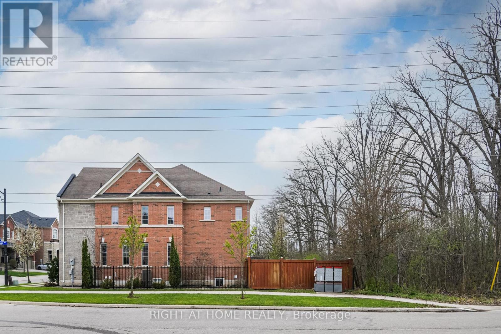 300 Mcgibbon Drive, Milton, Ontario  L9T 8V3 - Photo 49 - W13153494