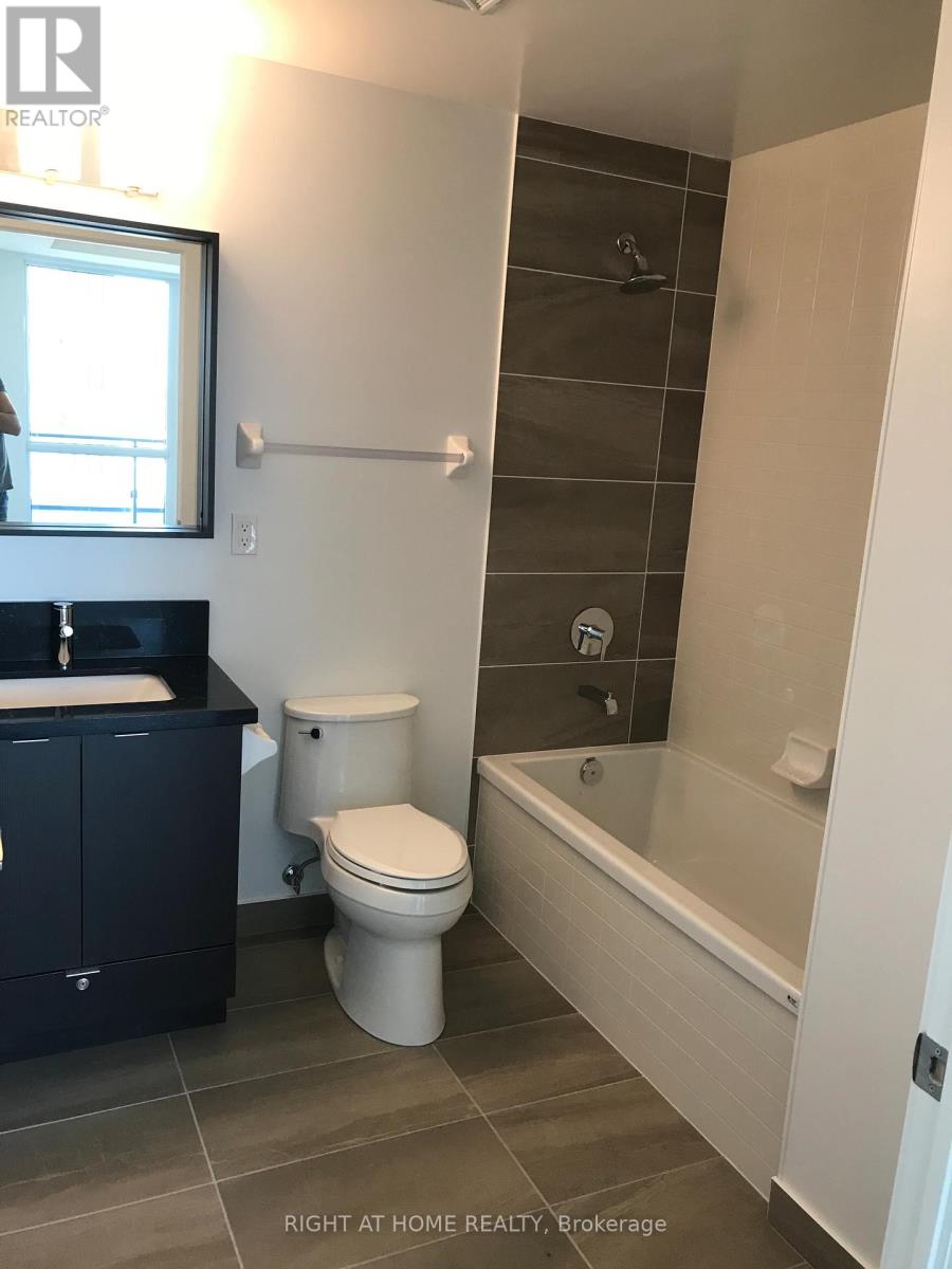 303 - 4677 Glen Erin Drive, Mississauga, Ontario  L5M 2E3 - Photo 6 - W13153520