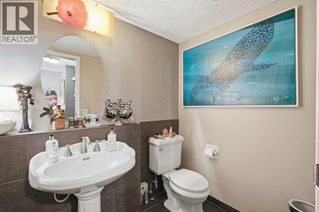 53, 5810 Patina Drive SW, Calgary, Alberta  T3H 2Y6 - Photo 14 - A2304159