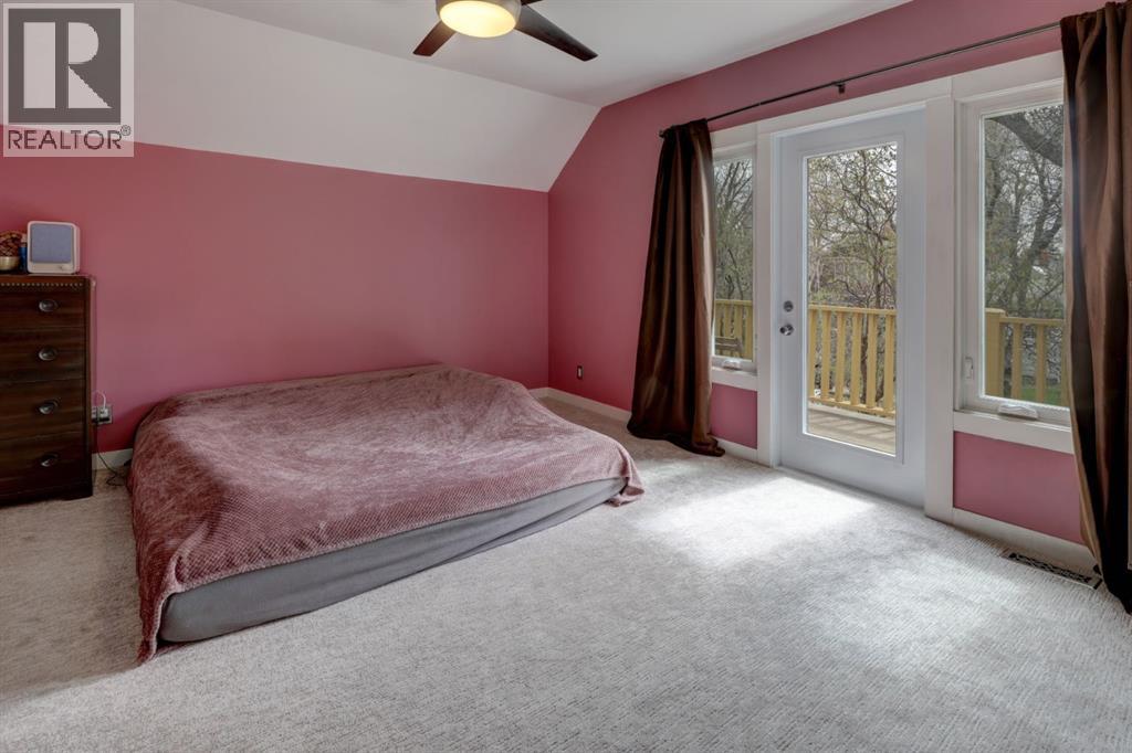 1636 Broadview Road NW, Calgary, Alberta  T2N 3H1 - Photo 23 - A2312755