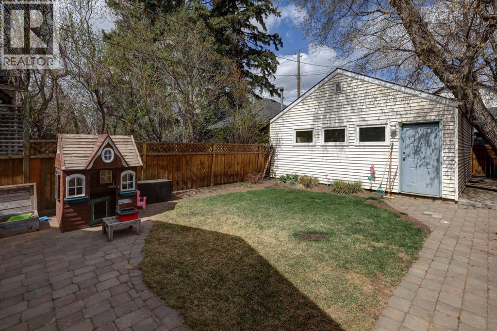 1636 Broadview Road NW, Calgary, Alberta  T2N 3H1 - Photo 41 - A2312755