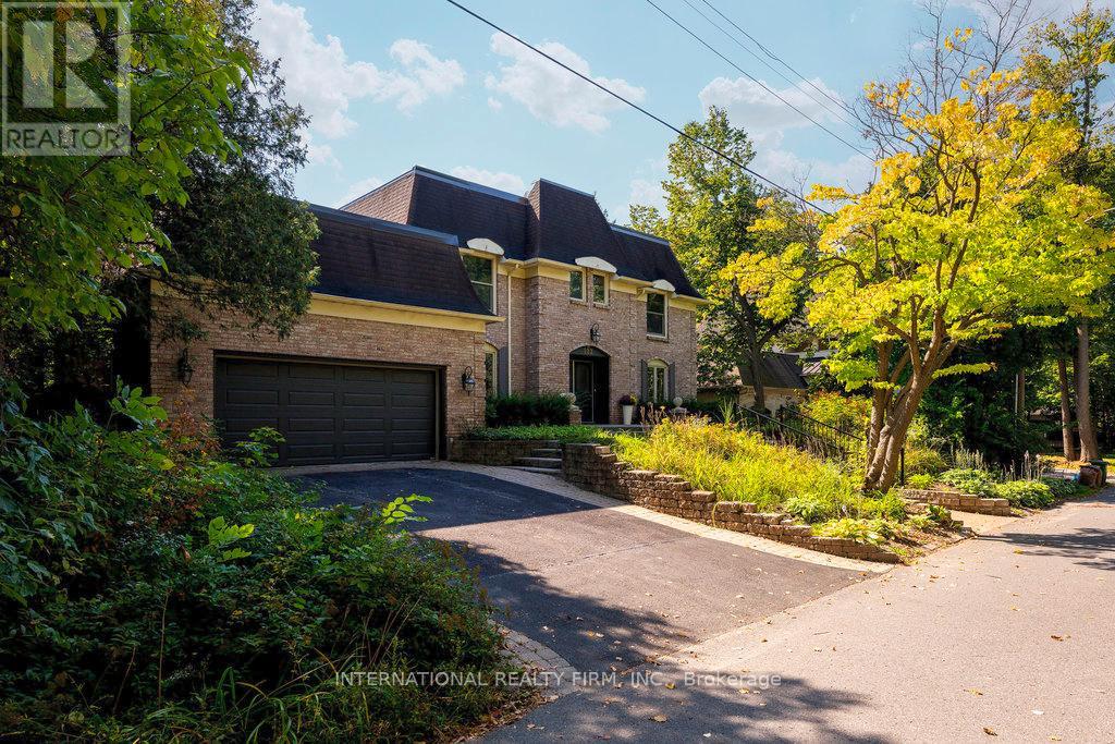 122 WILLINGDON ROAD, Ottawa, Ontario