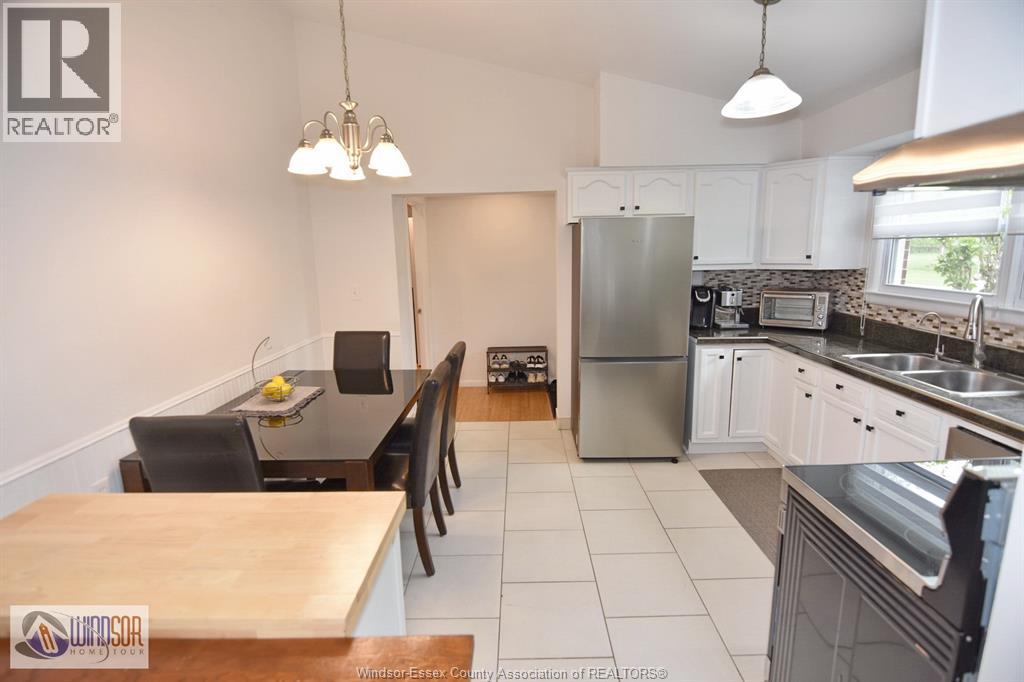 3165 Virginia Park Avenue, Windsor, Ontario  N9E 2C1 - Photo 11 - 26011510