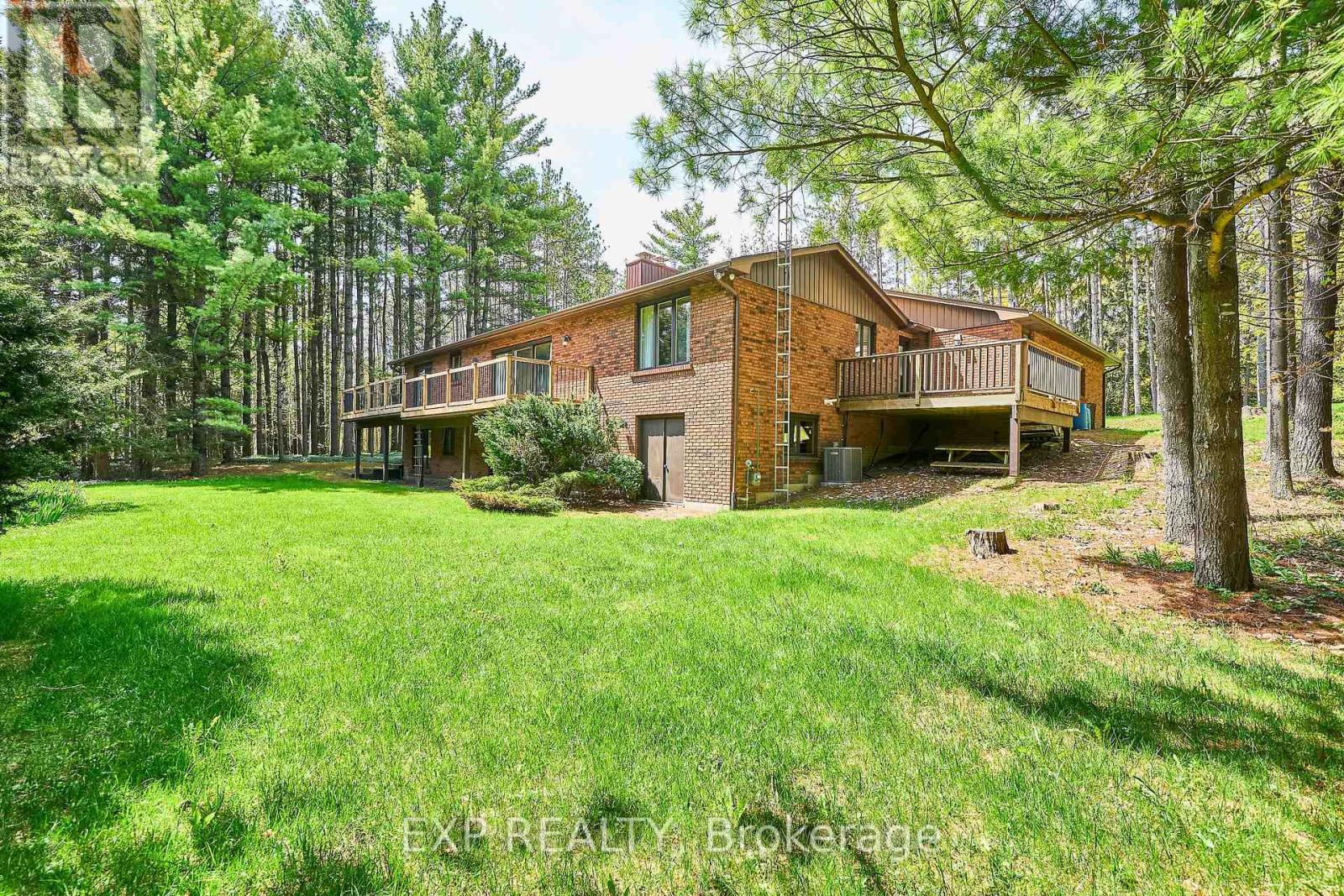 7985 Cedarbrook Trail, Whitby, Ontario  L1M 1L9 - Photo 14 - E13153656