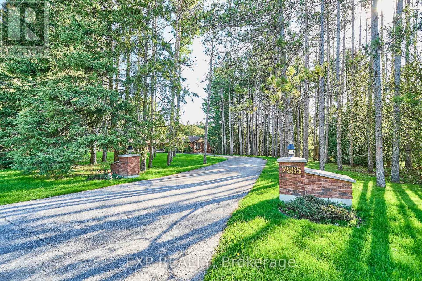 7985 Cedarbrook Trail, Whitby, Ontario  L1M 1L9 - Photo 3 - E13153656