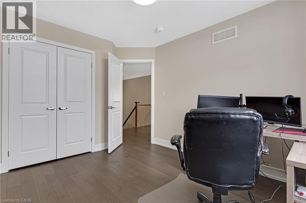 900 Pondcliffe Court, Kitchener, Ontario  N2R 0M4 - Photo 27 - 40824163