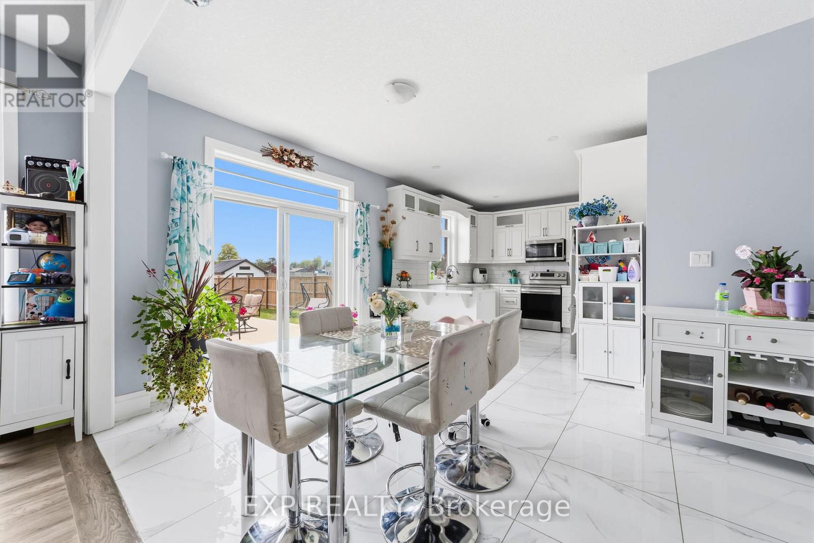 211 Leitch Street, Dutton/dunwich (Dutton), Ontario  N0L 1J0 - Photo 6 - X13153556