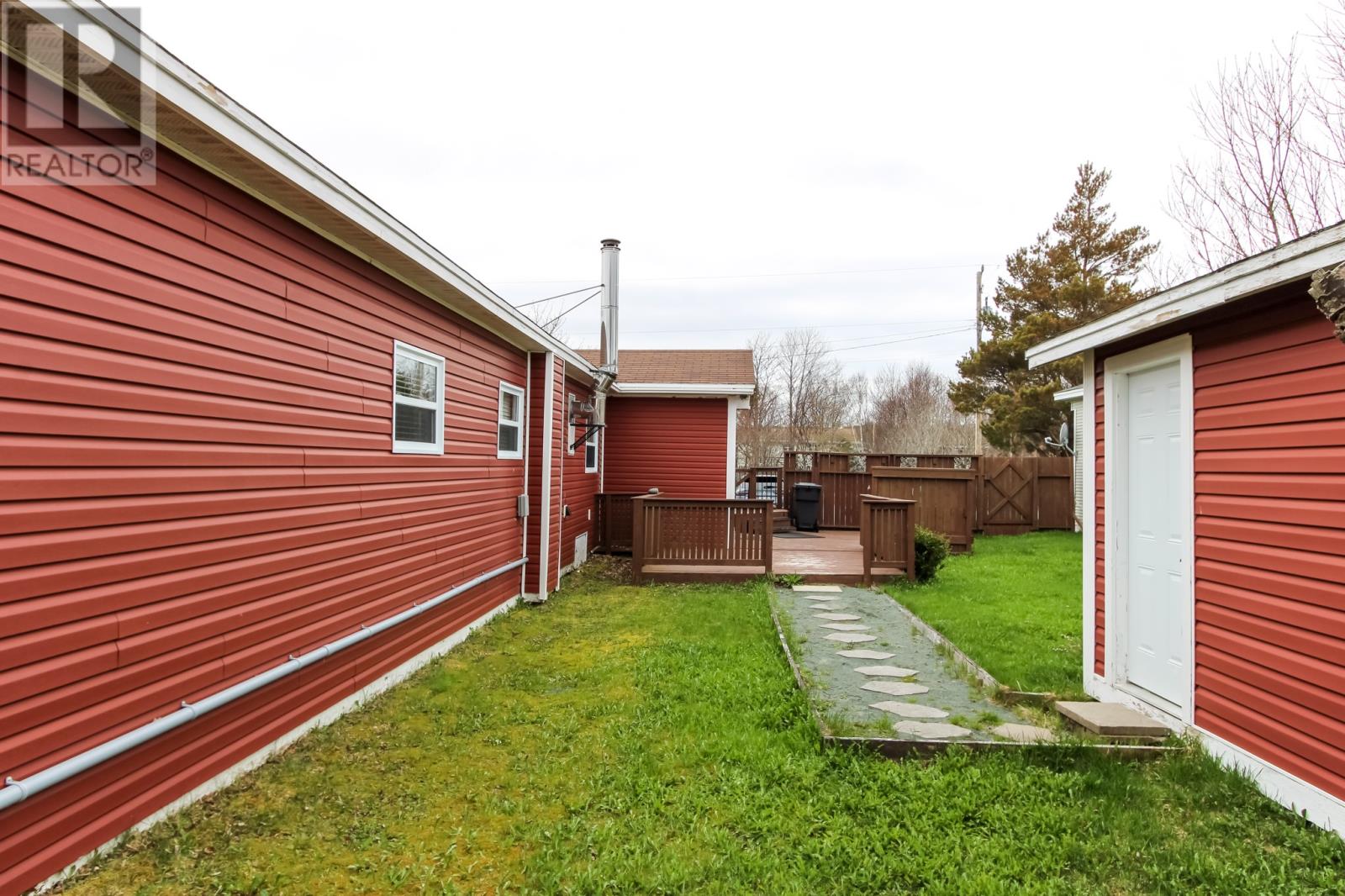 12 Pinegrove Drive, Paradise, Newfoundland & Labrador  A1L 1B7 - Photo 6 - 1297857