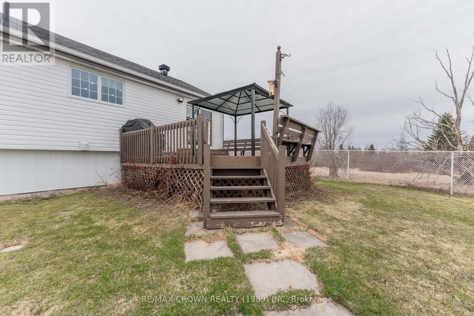 296 Brunetville Road, Kapuskasing, Ontario  P5N 2X7 - Photo 5 - T13153606