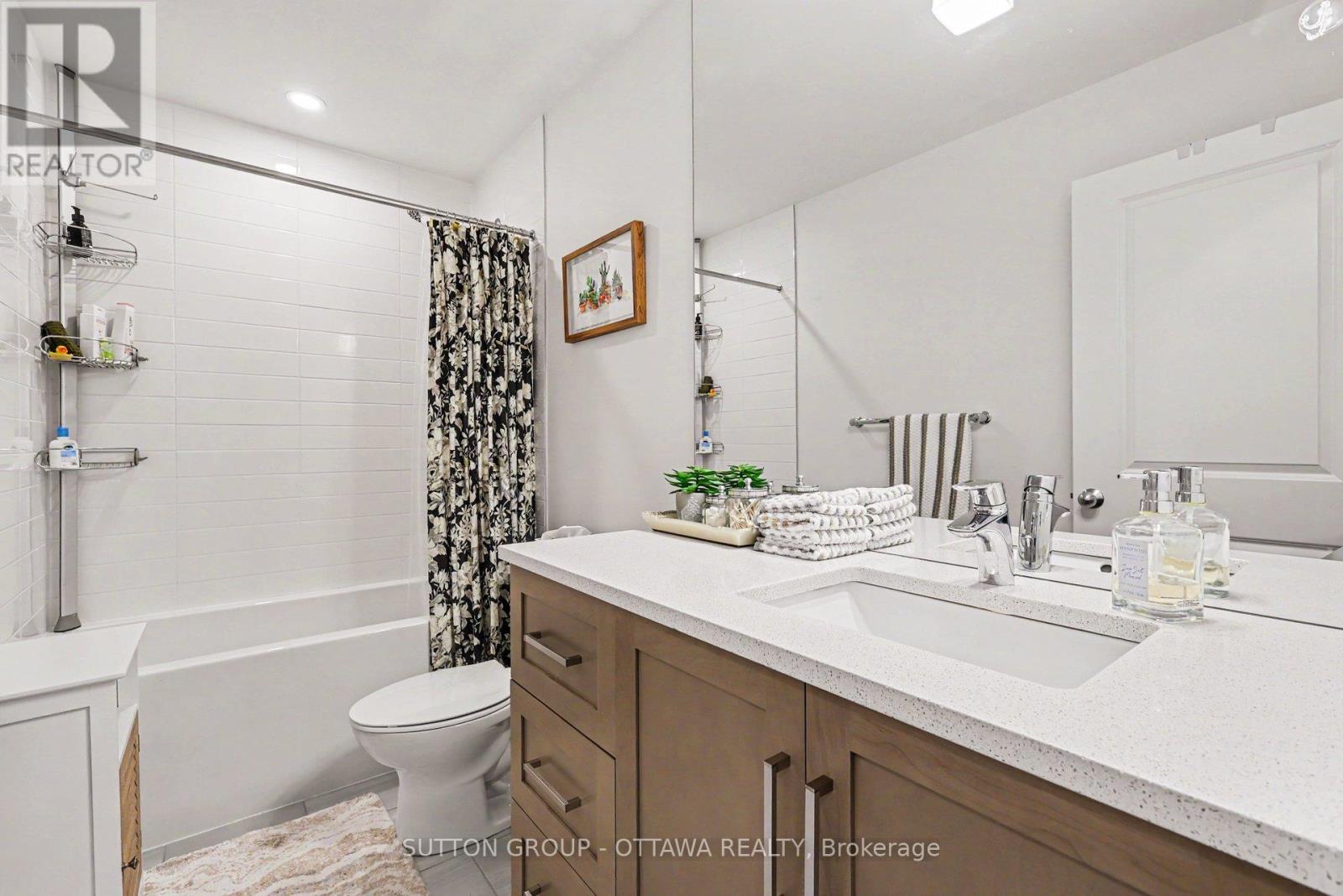 76 Michael Stoqua Street, Ottawa, Ontario  K1K 5A2 - Photo 11 - X13153602