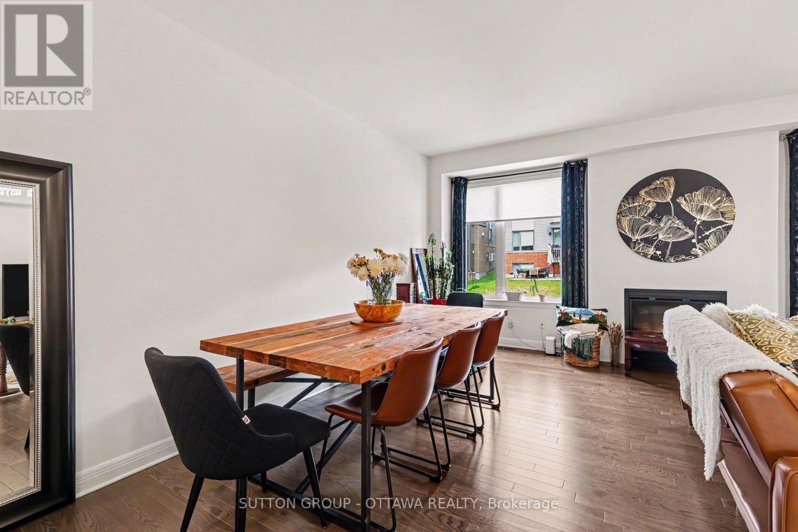 76 Michael Stoqua Street, Ottawa, Ontario  K1K 5A2 - Photo 4 - X13153602