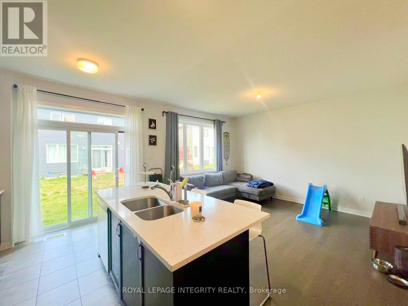 55 Kindred Row, Ottawa, Ontario  K2S 2Z6 - Photo 15 - X13153616