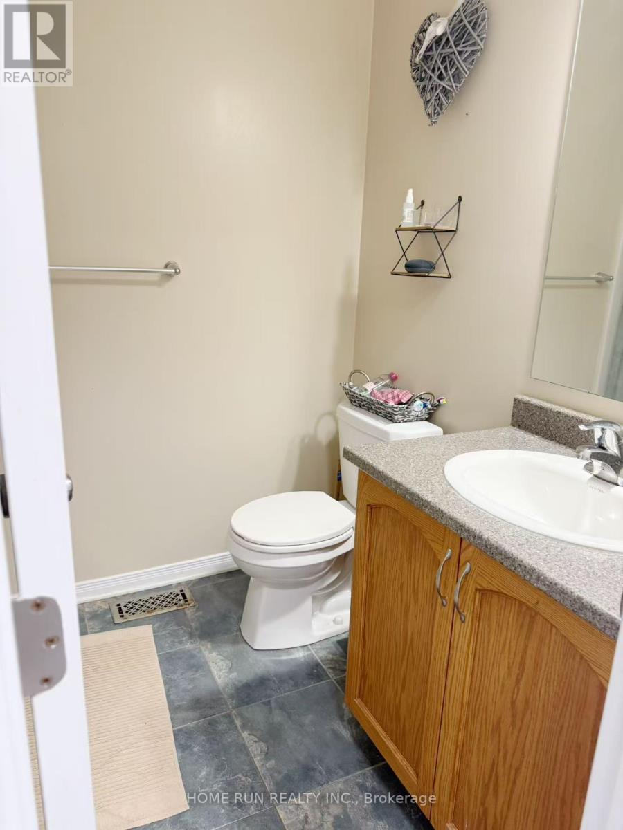 212 Losino Crescent, Ottawa, Ontario  K2V 0E4 - Photo 3 - X13153626