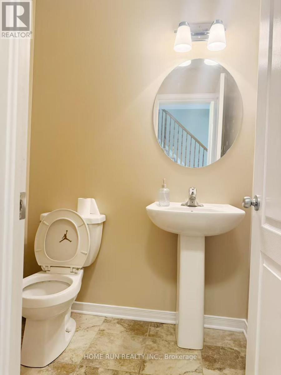 212 Losino Crescent, Ottawa, Ontario  K2V 0E4 - Photo 4 - X13153626