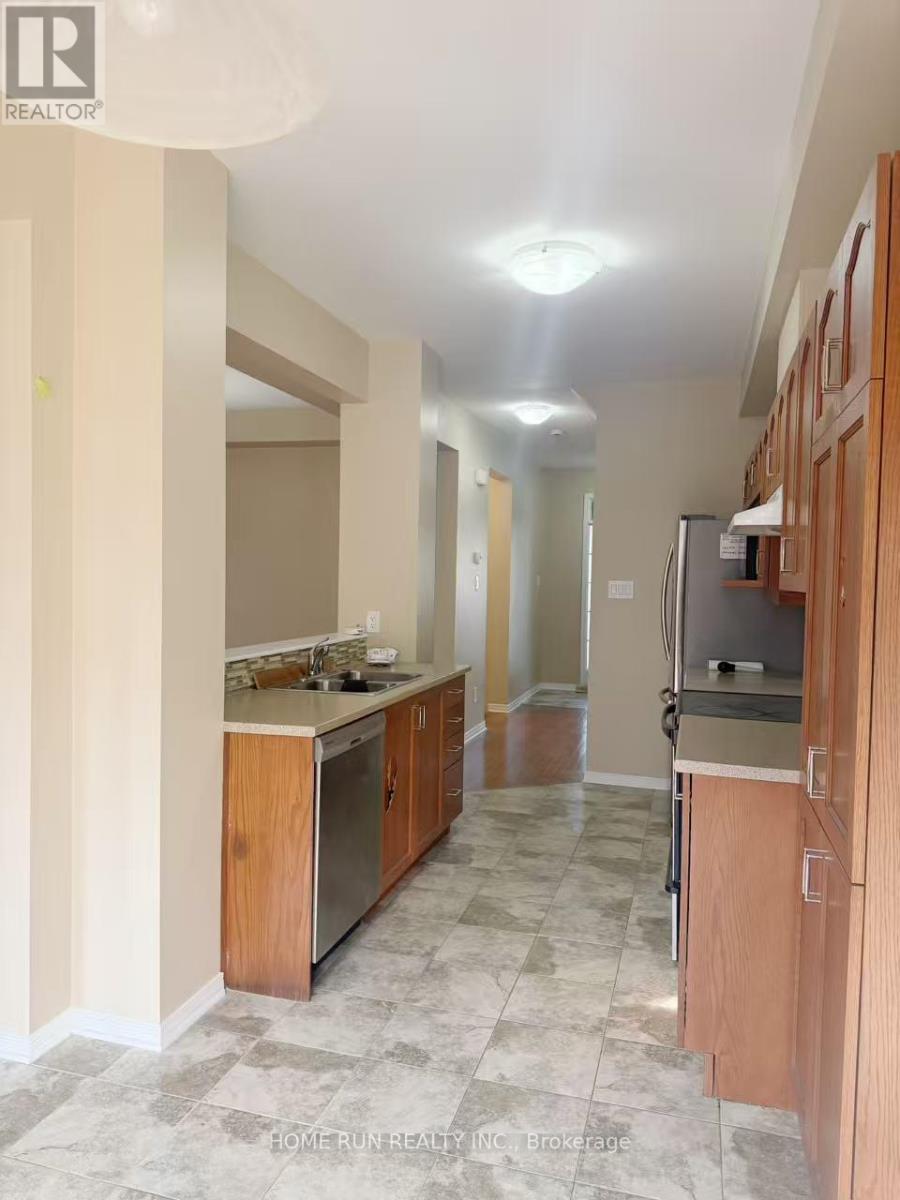 212 Losino Crescent, Ottawa, Ontario  K2V 0E4 - Photo 7 - X13153626