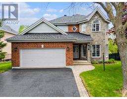 15 LADYBIRDS CRESCENT, Ottawa, Ontario