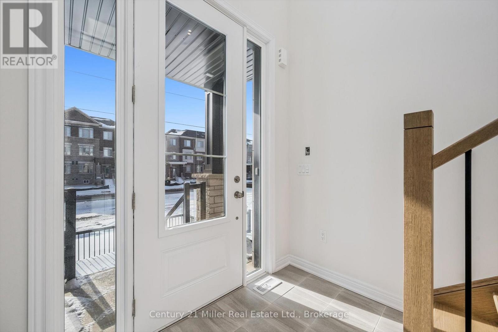 3199 Sixth Line, Oakville, Ontario  L6H 0V8 - Photo 2 - W13153596