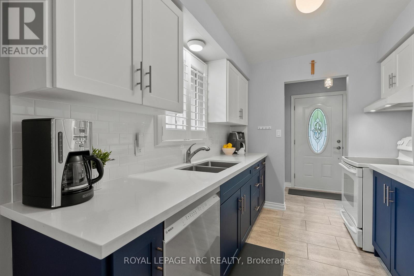 89 Stoney Brook Crescent, St. Catharines, Ontario  L2S 3R8 - Photo 11 - X13153646
