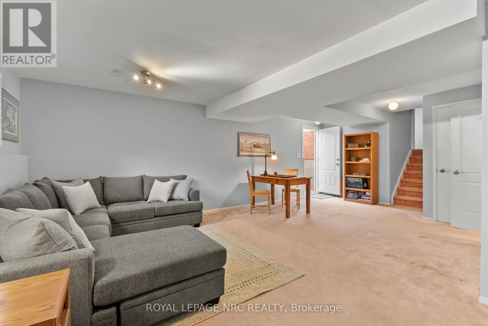 89 Stoney Brook Crescent, St. Catharines, Ontario  L2S 3R8 - Photo 22 - X13153646