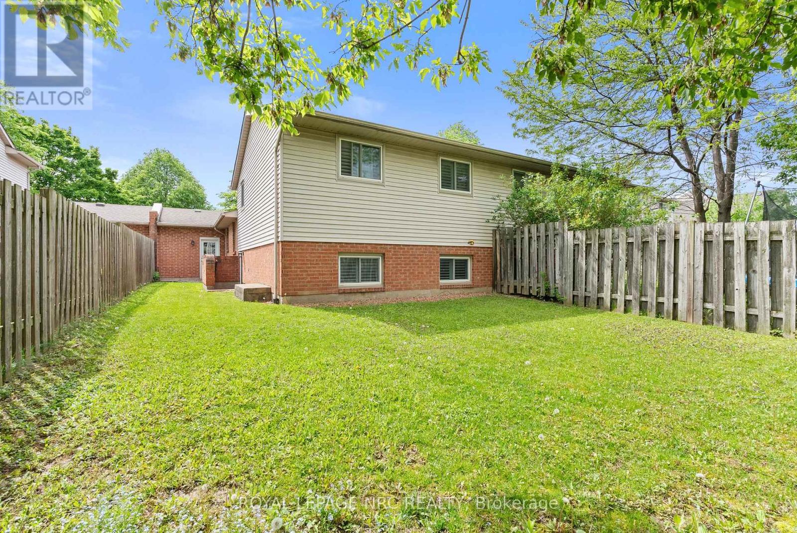 89 Stoney Brook Crescent, St. Catharines, Ontario  L2S 3R8 - Photo 28 - X13153646