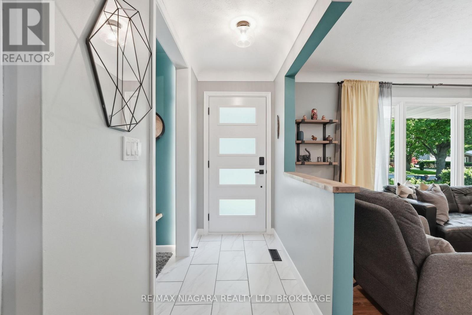 11 Brucedale Avenue, St. Catharines, Ontario  L2M 2Z4 - Photo 3 - X13153726