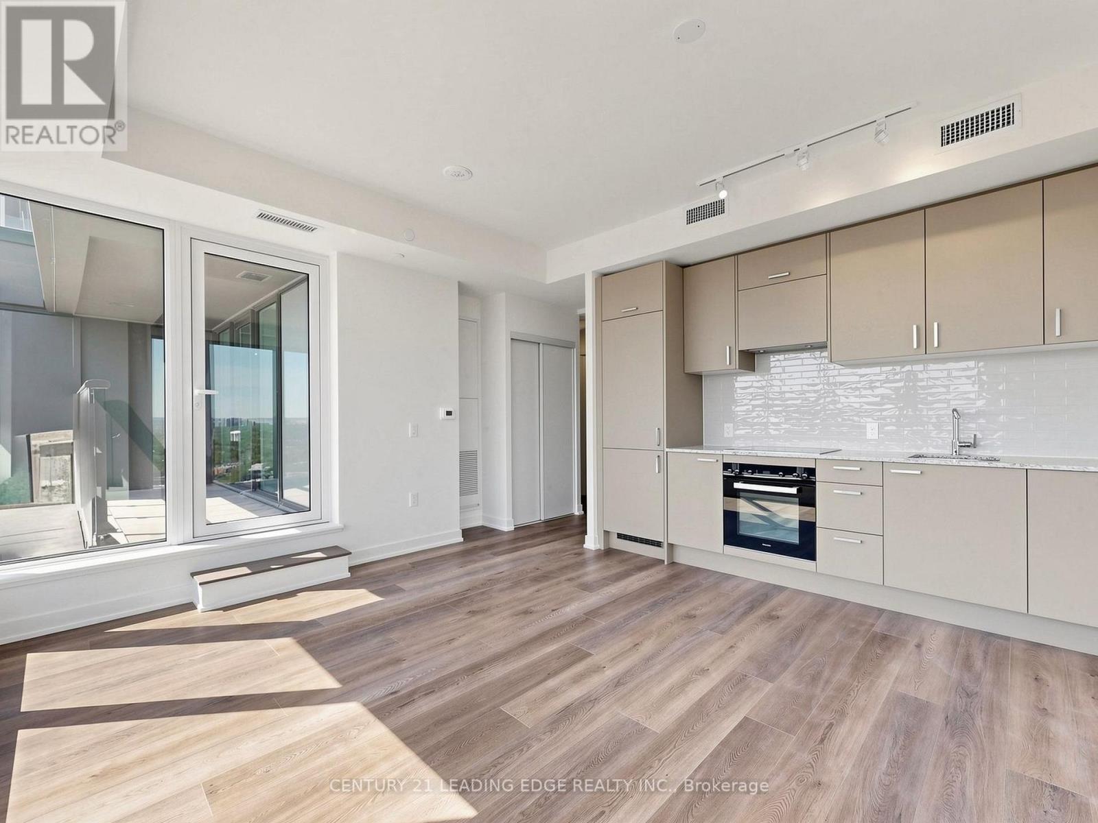 3809 - 1 Quarrington Lane, Toronto, Ontario M3C 0S4 - Photo 7 - C13148680