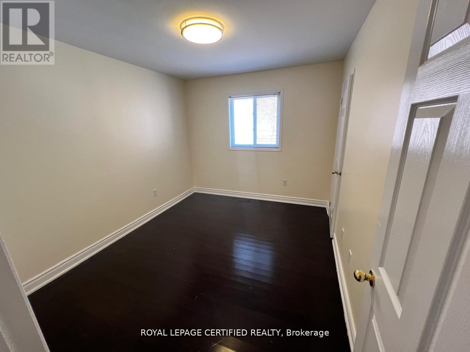 426 Orange Walk Crescent, Mississauga, Ontario L5R 0A8 - Photo 24 - W12834404