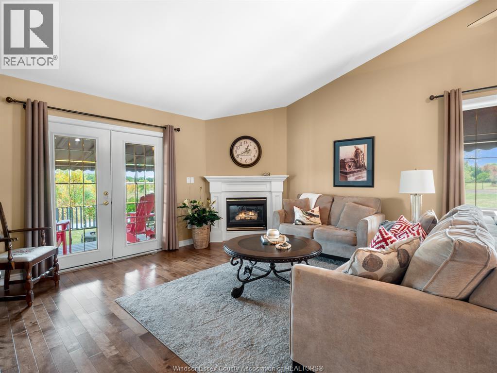 1592 Blue Heron Drive, Windsor, Ontario N8P 1L6 - Photo 11 - 26011687