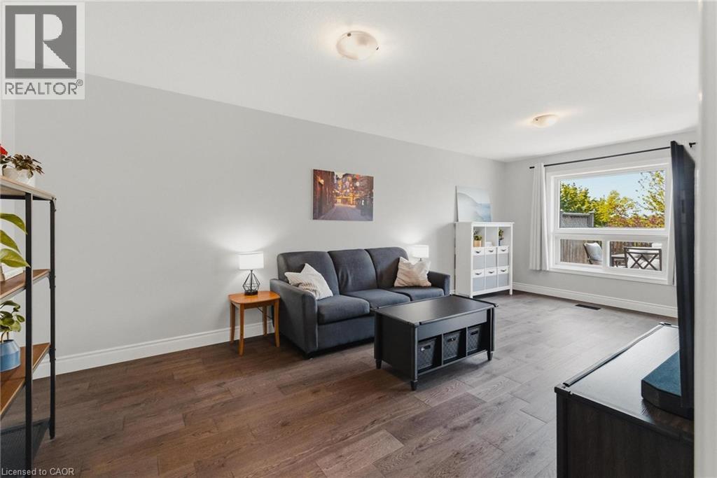 113 Hollyridge Crescent, Kitchener, Ontario  N2N 3N5 - Photo 15 - 40824491