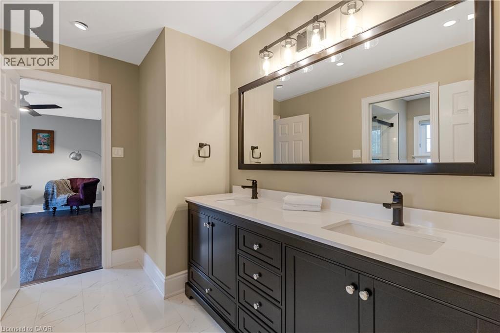 2147 Berwick Drive, Burlington, Ontario  L7M 4B2 - Photo 25 - 40822347