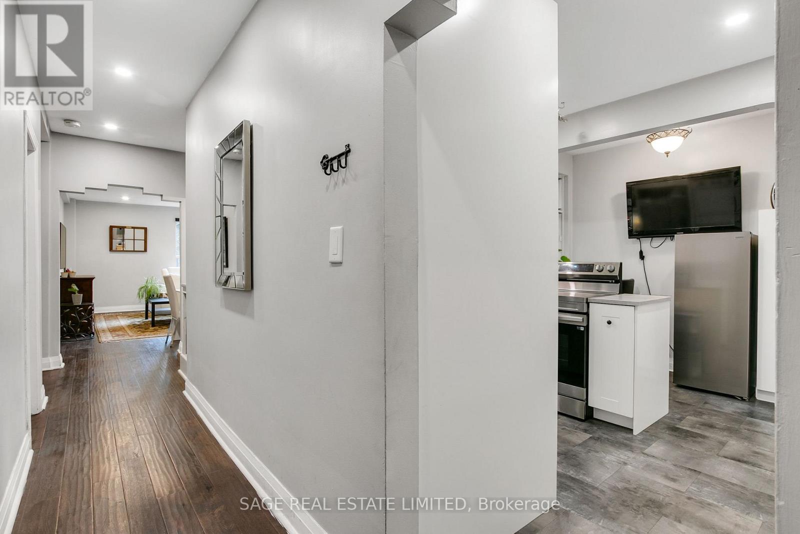 204 - 1840 Bathurst Street, Toronto, Ontario  M5P 3K7 - Photo 2 - C13153604