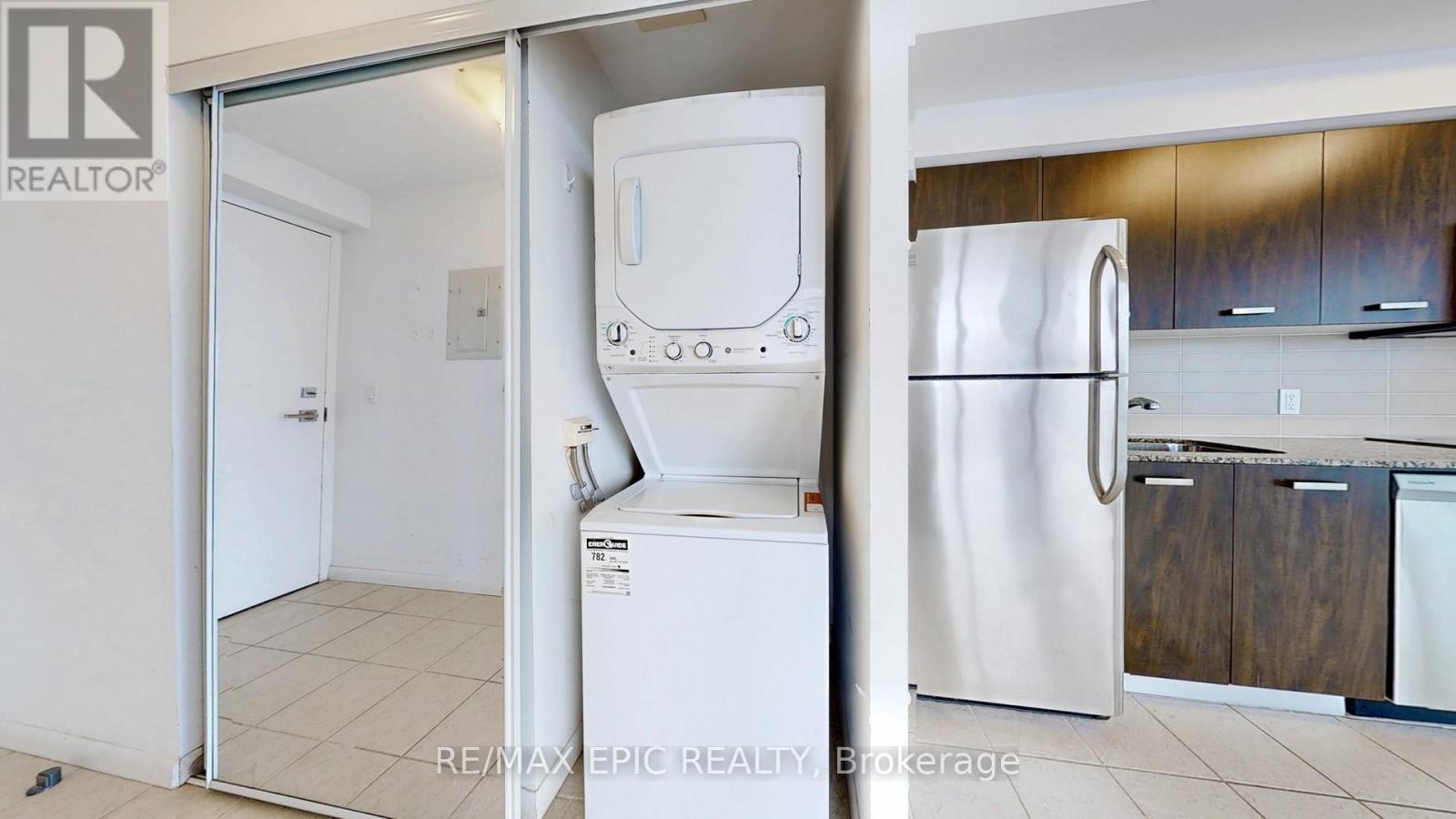 3208 - 832 Bay Street, Toronto, Ontario  M5S 1Z6 - Photo 30 - C13153674