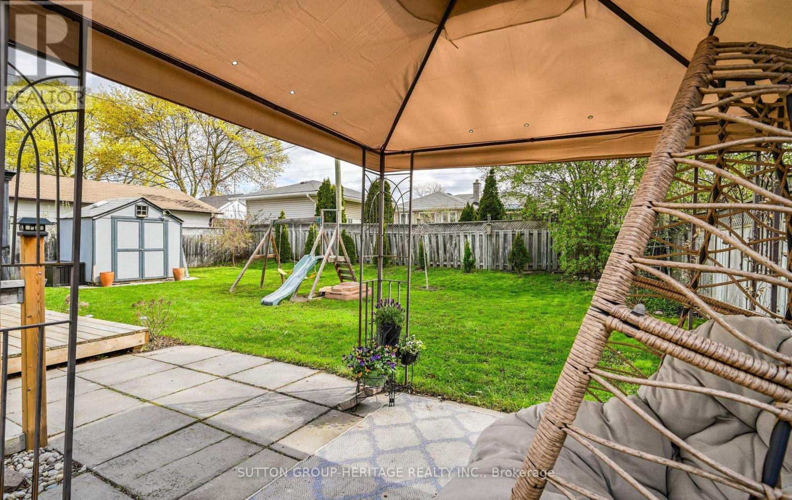 919 Bayview Avenue, Whitby, Ontario  L1N 1E2 - Photo 35 - E13153614