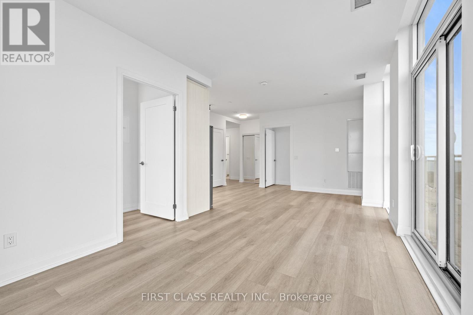 Ph1 - 286 Main Street, Toronto, Ontario  M4C 4X4 - Photo 13 - E13153622