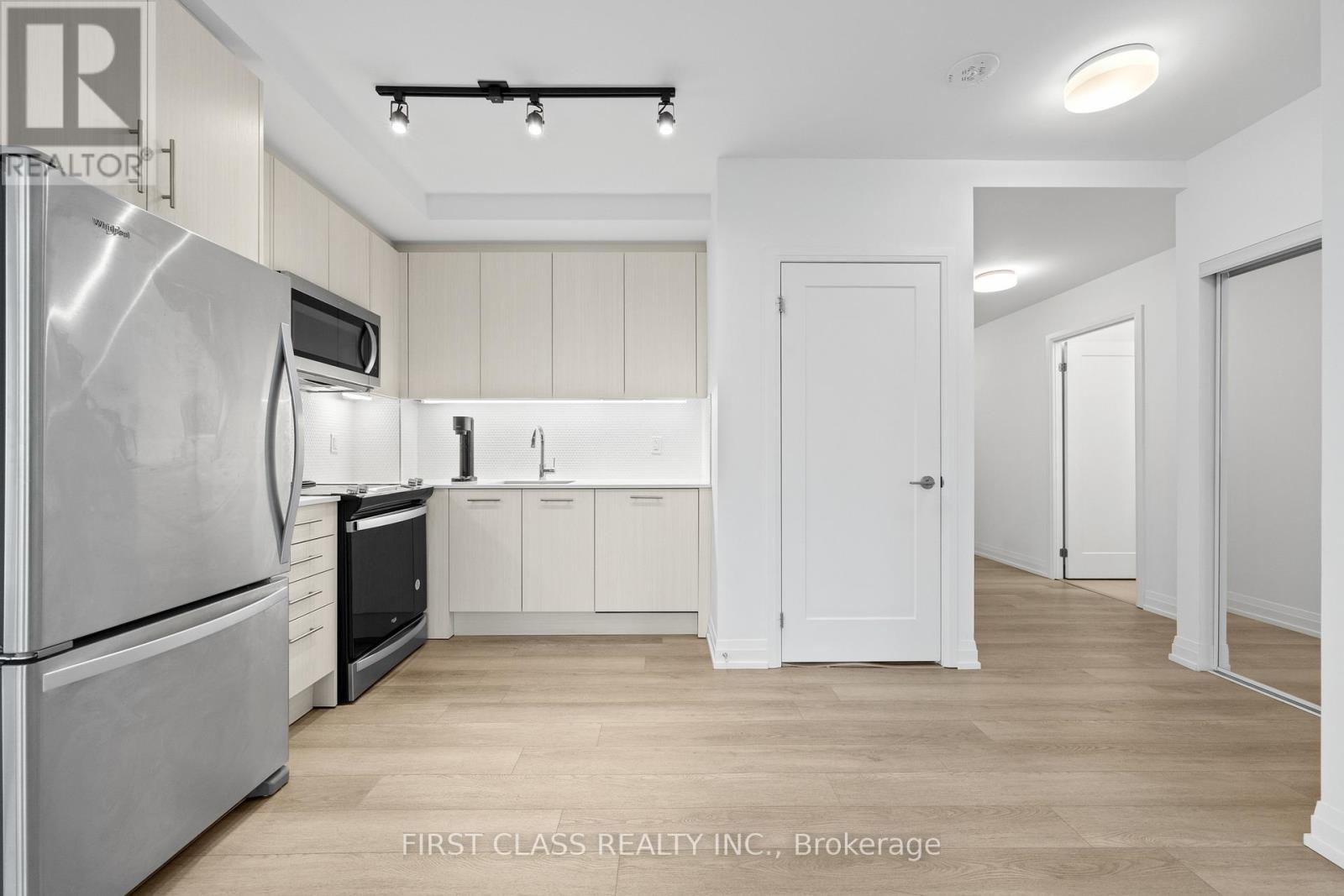Ph1 - 286 Main Street, Toronto, Ontario  M4C 4X4 - Photo 6 - E13153622