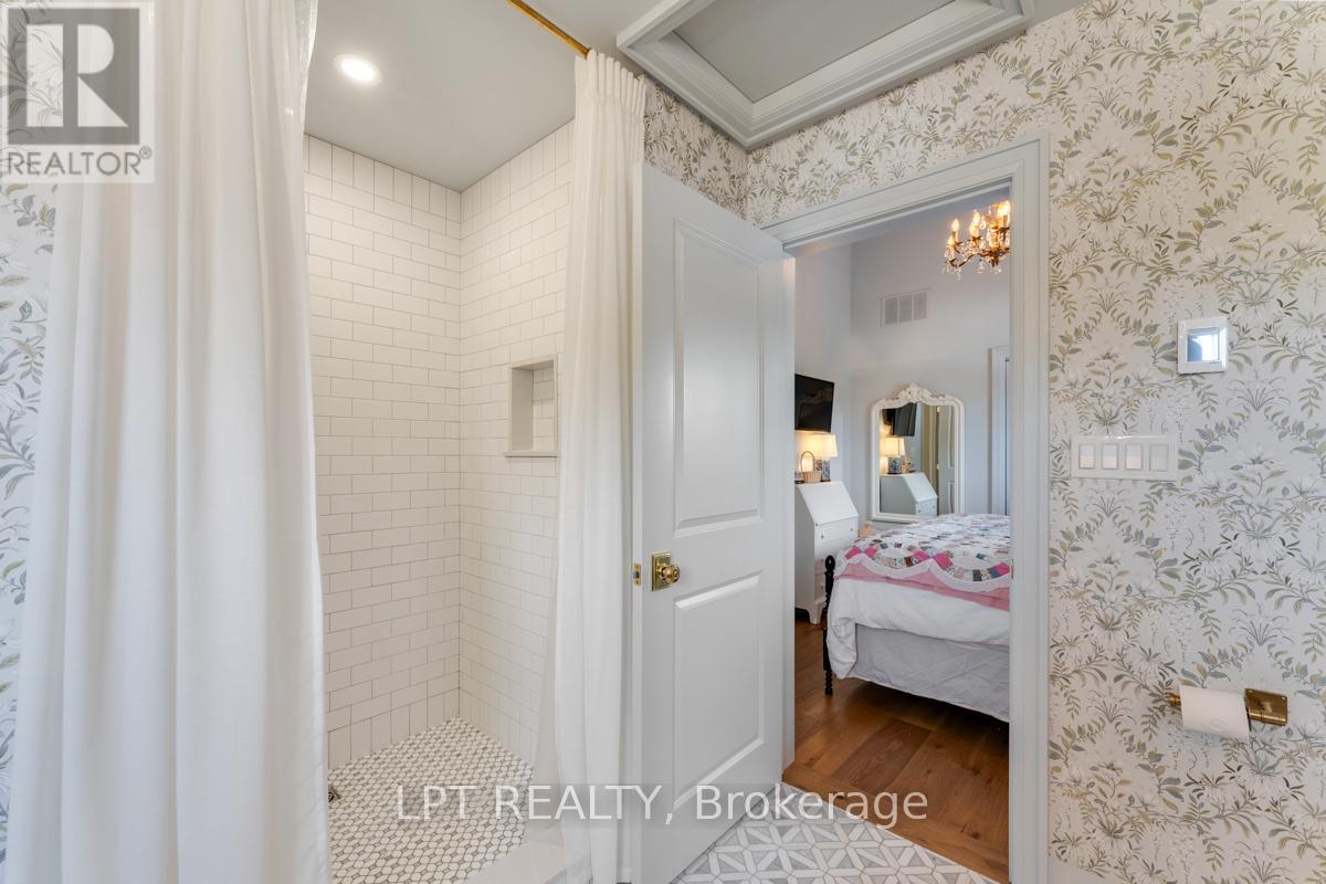 944 Lake Drive E, Georgina, Ontario  L0E 1L0 - Photo 22 - N13153572