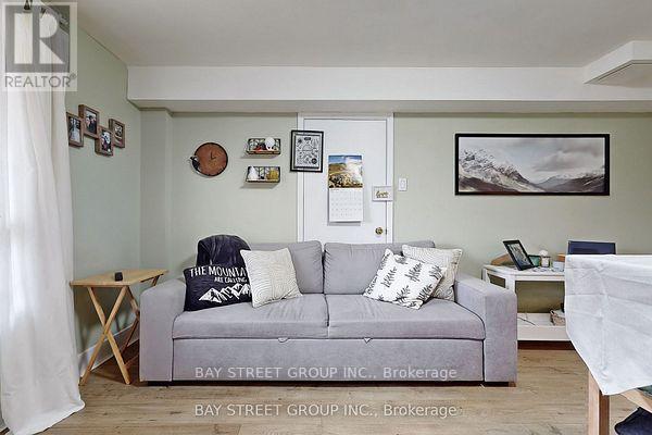40 Henricks Road, Markham, Ontario  L3T 5M3 - Photo 3 - N13153670