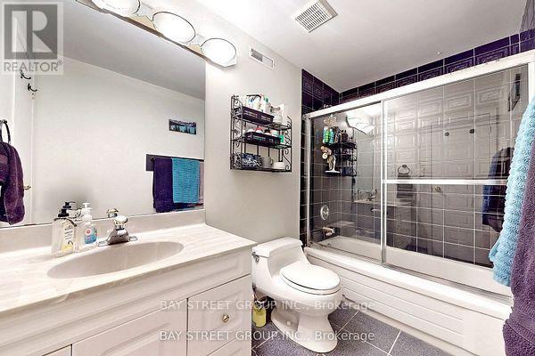 40 Henricks Road, Markham, Ontario  L3T 5M3 - Photo 7 - N13153670