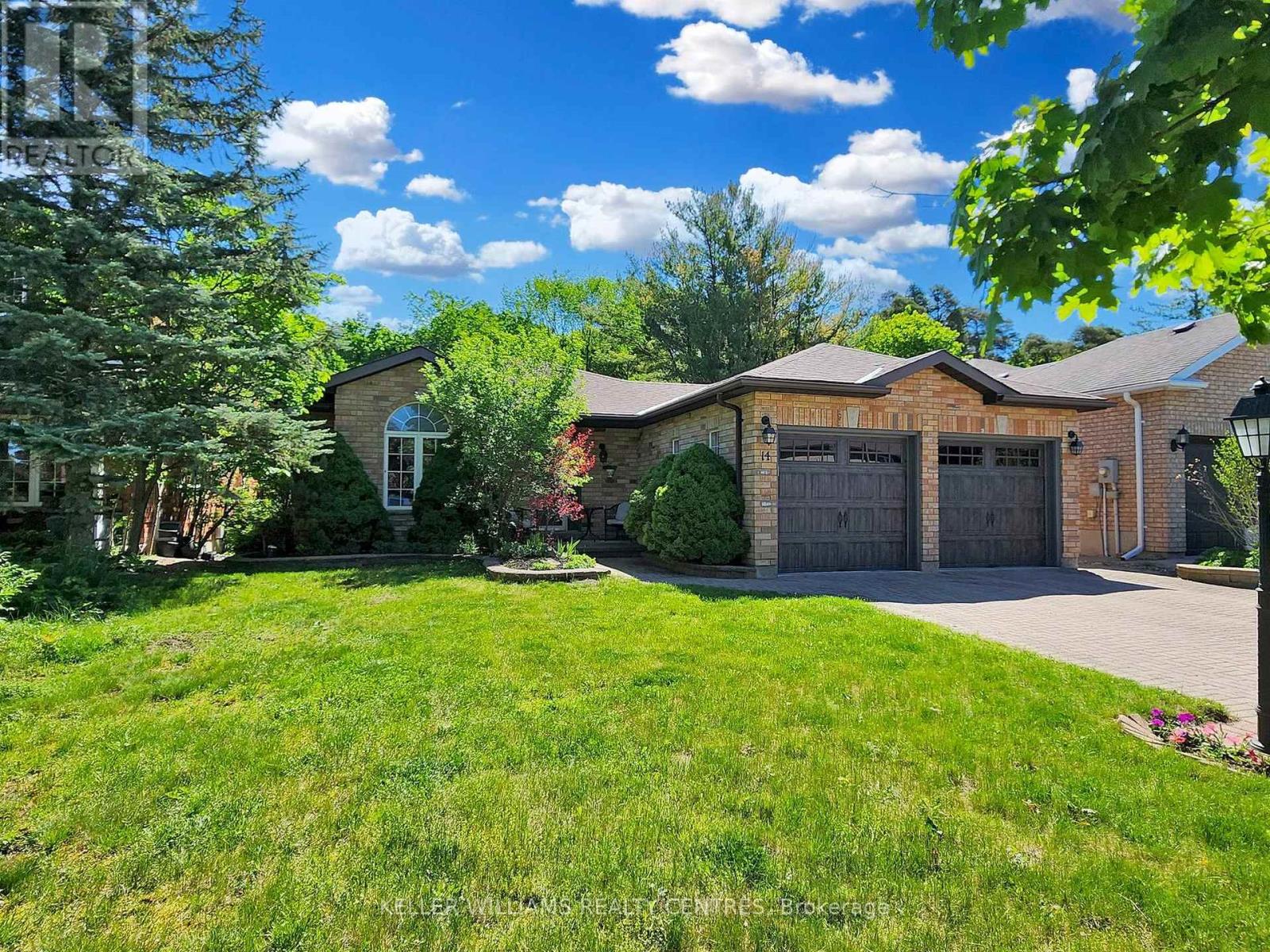 14 GABLES WAY, Barrie, Ontario