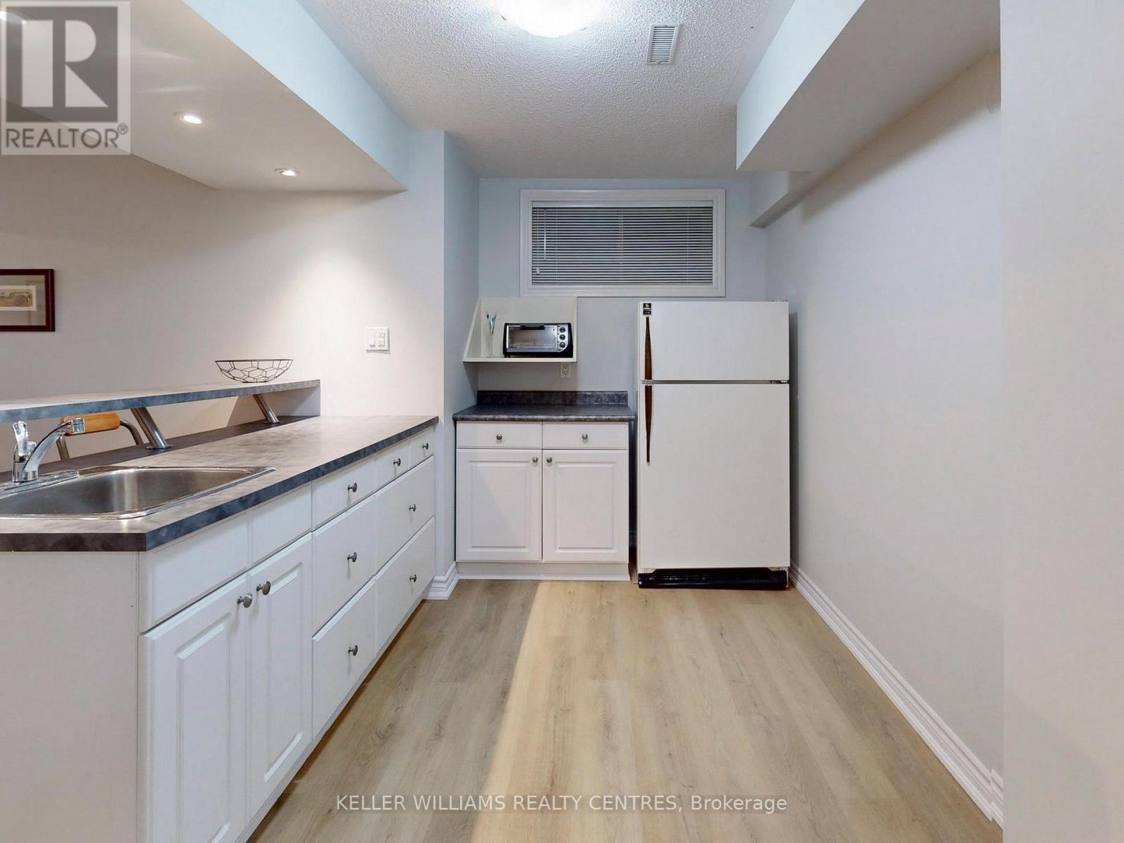 14 Gables Way, Barrie, Ontario  L4N 8M3 - Photo 24 - S13153638