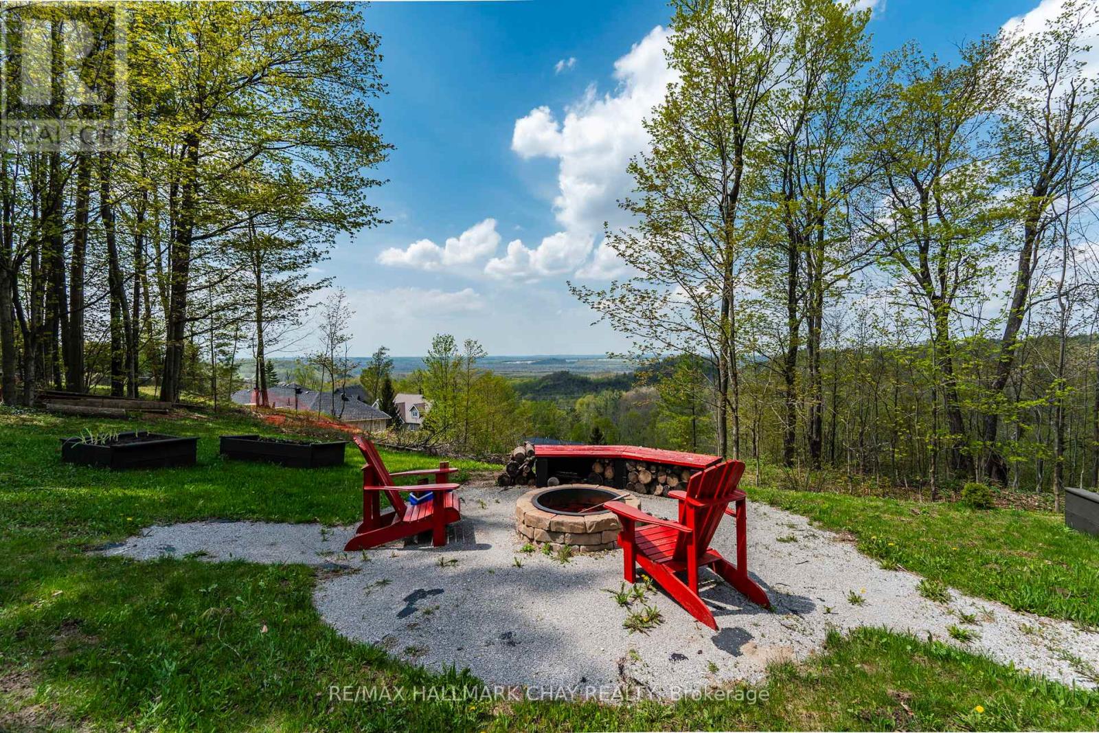 16 Highland Drive, Oro-Medonte, Ontario  L0L 2L0 - Photo 3 - S12870236