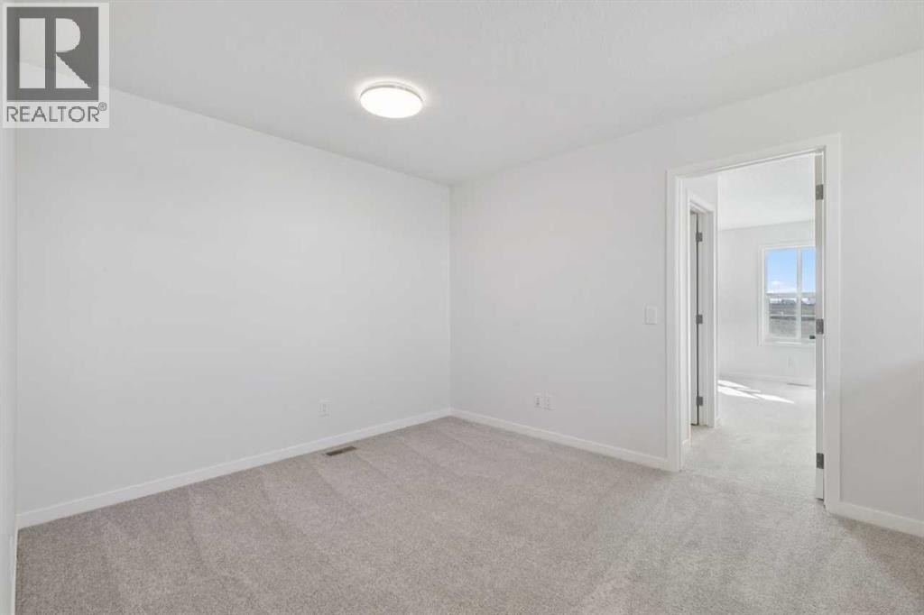 74 Lucas Heath NW, Calgary, Alberta  T3P 2Y2 - Photo 17 - A2303606