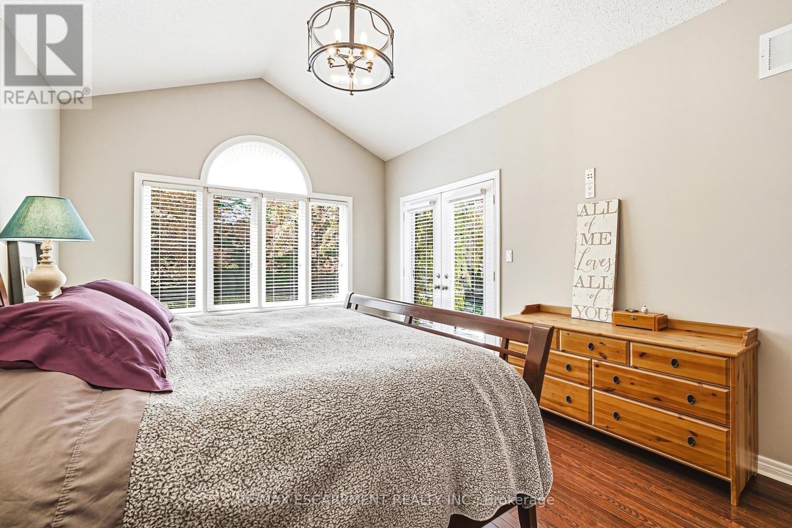 2178 Berwick Drive, Burlington, Ontario  L7M 5C2 - Photo 19 - W13153634